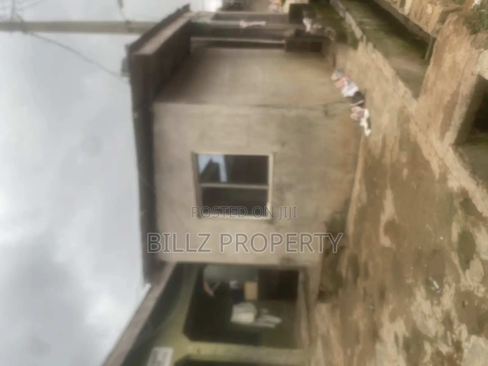 12 Rooms on a Half Plot of Land in a Serene Environment