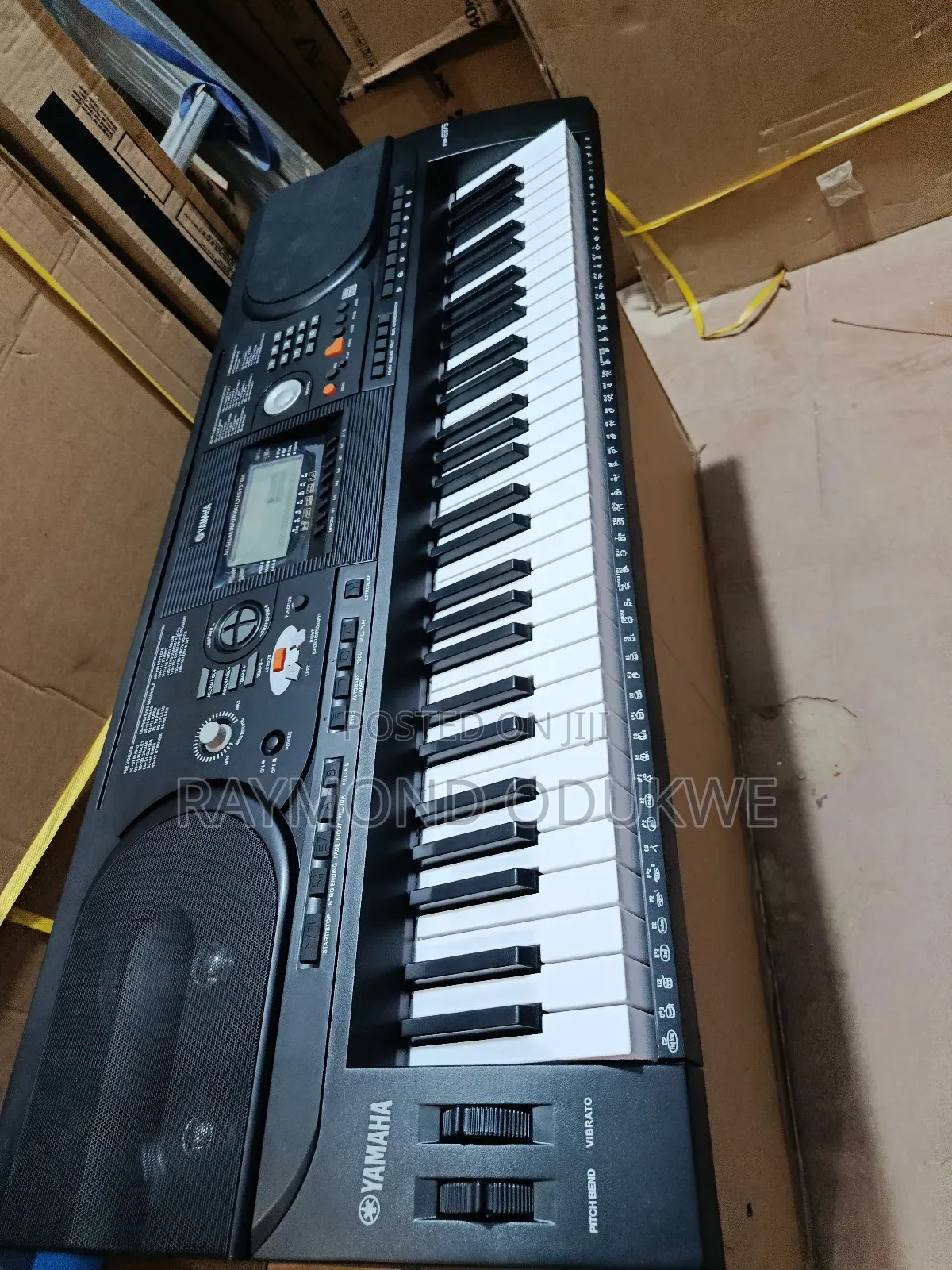 Quality Yamaha PSR-E375 Keyboard Piano