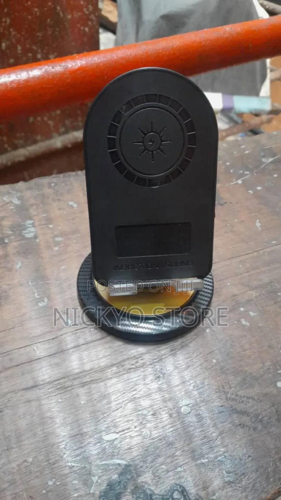 Wireless Induction Sound Amplifier Stand