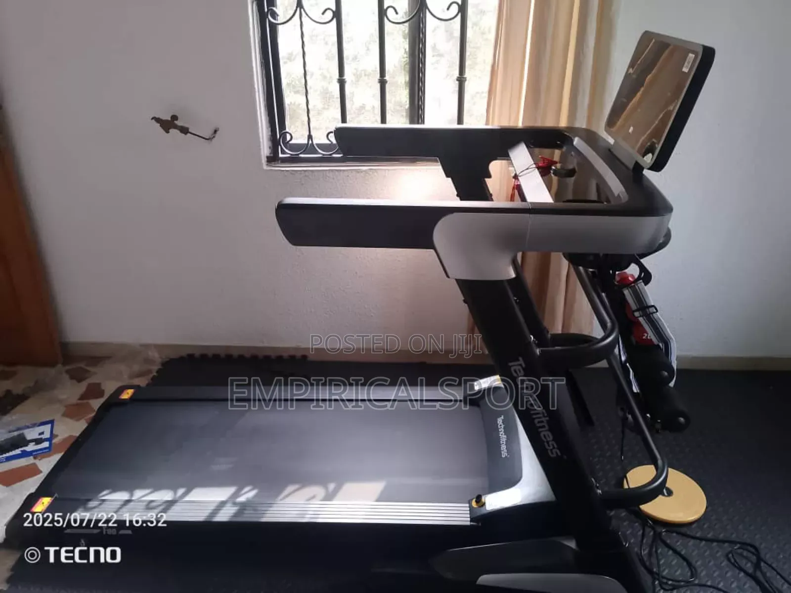 4 Horsepower, 150kg Capacity Commercial Treadmill