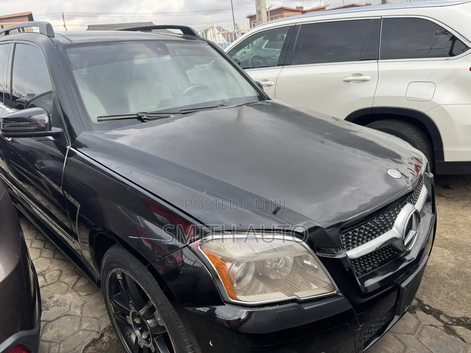 Mercedes-Benz GLK-Class 350 2012 Black