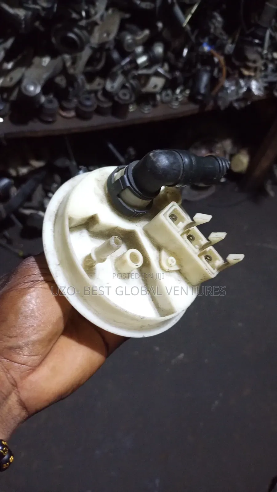 Fuel Pump Cover Components for Your Range Rover Sport 06/09
