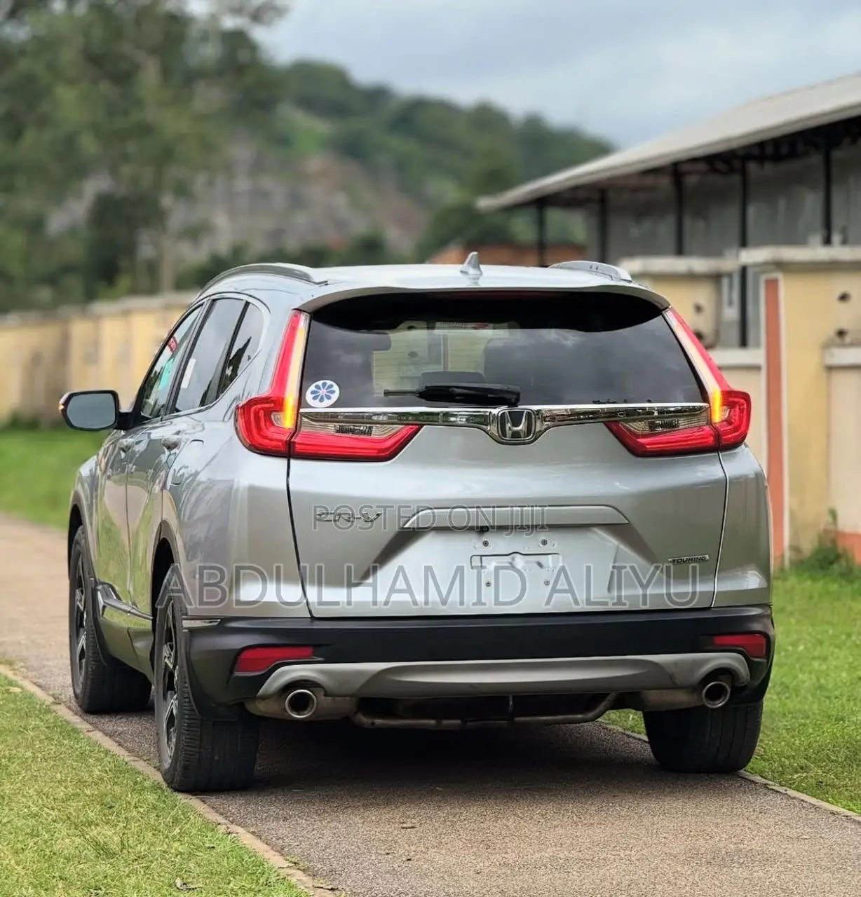 Honda CR-V Touring FWD 2019 Silver