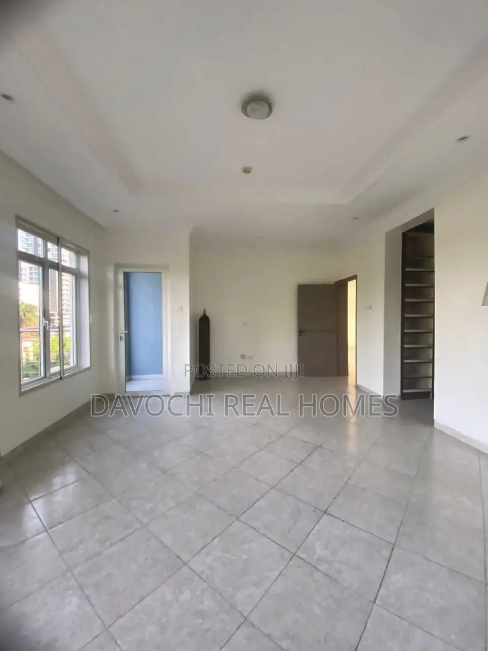 4bdrm Apartment in Old Ikoyi for rent