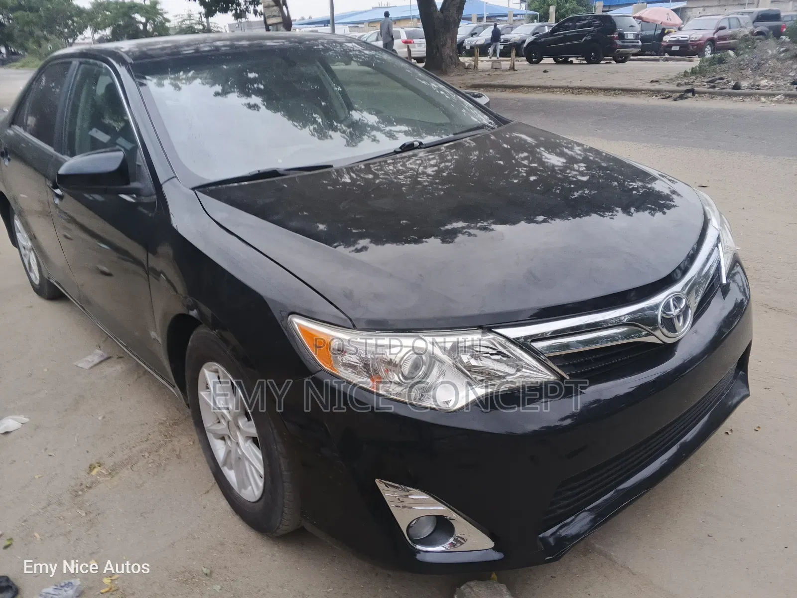 Toyota Camry LE 4dr Sedan (2.5L 4cyl 6A) 2012 Black