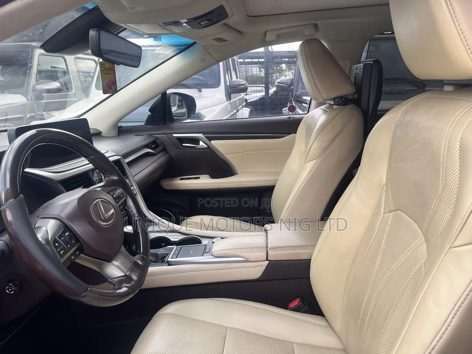 Lexus RX 2022 Black