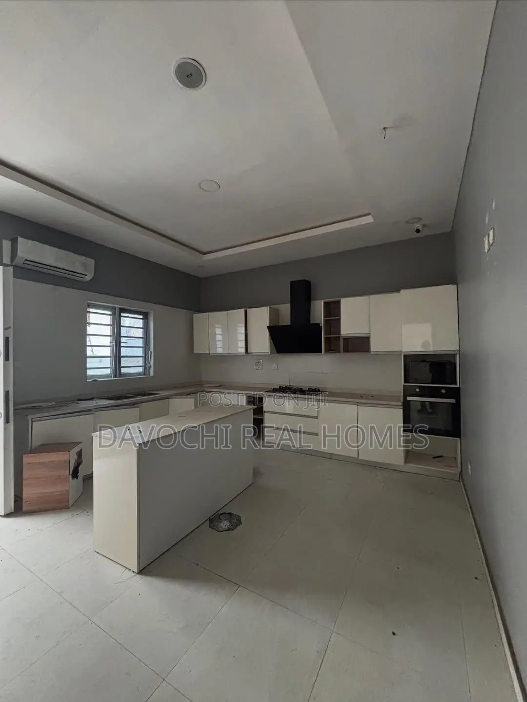 4bdrm Duplex in Ikate, Lekki for rent