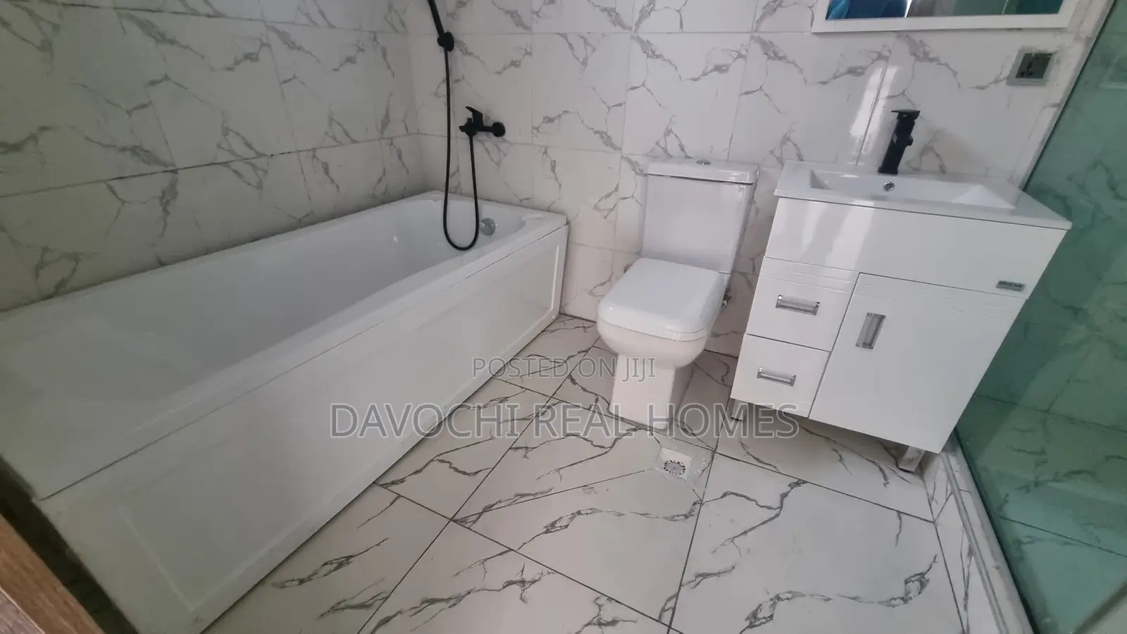 4bdrm Duplex in Ikota Gra for rent