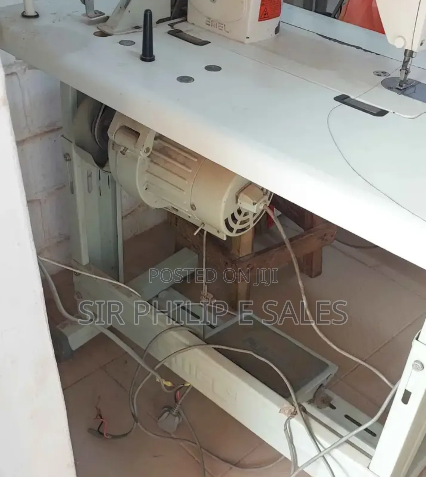 Industrial Sewing Machine