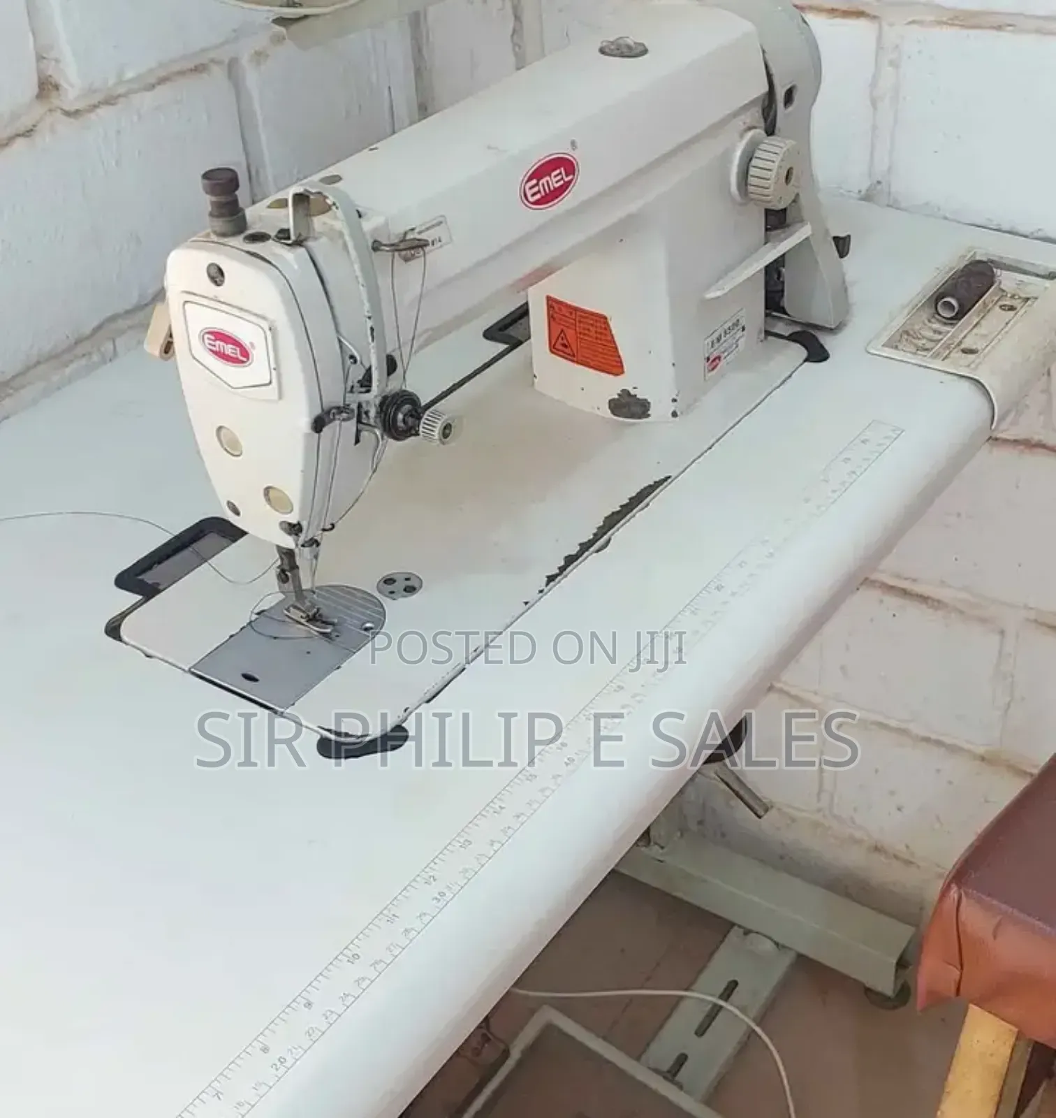 Industrial Sewing Machine