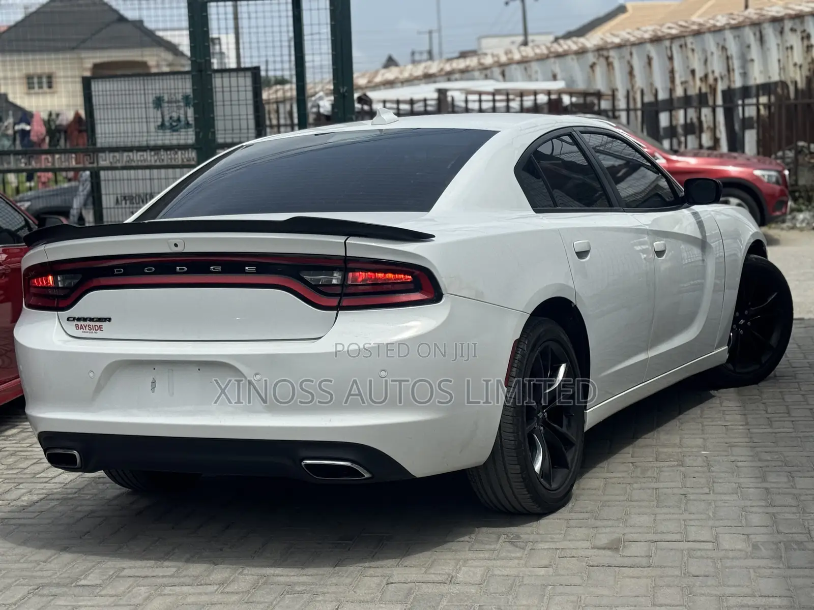 Dodge Charger SE AWD 2017 White