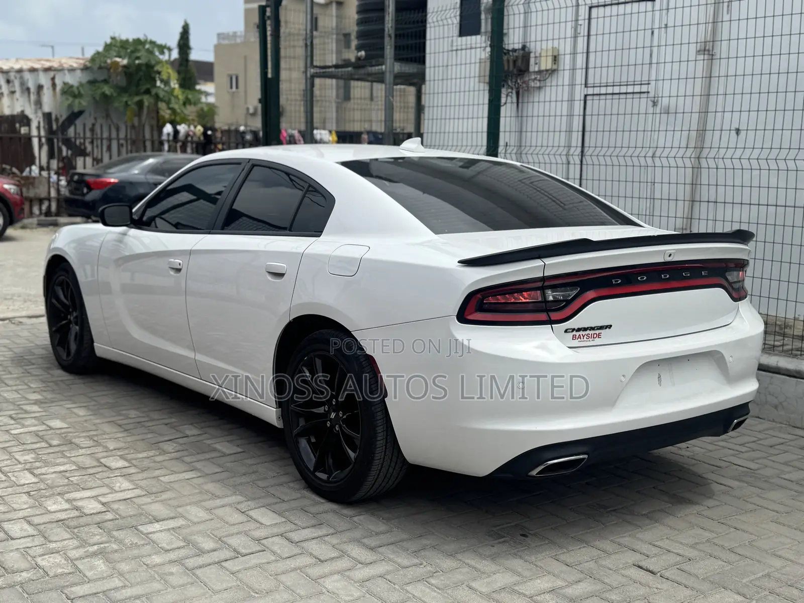 Dodge Charger SE AWD 2017 White