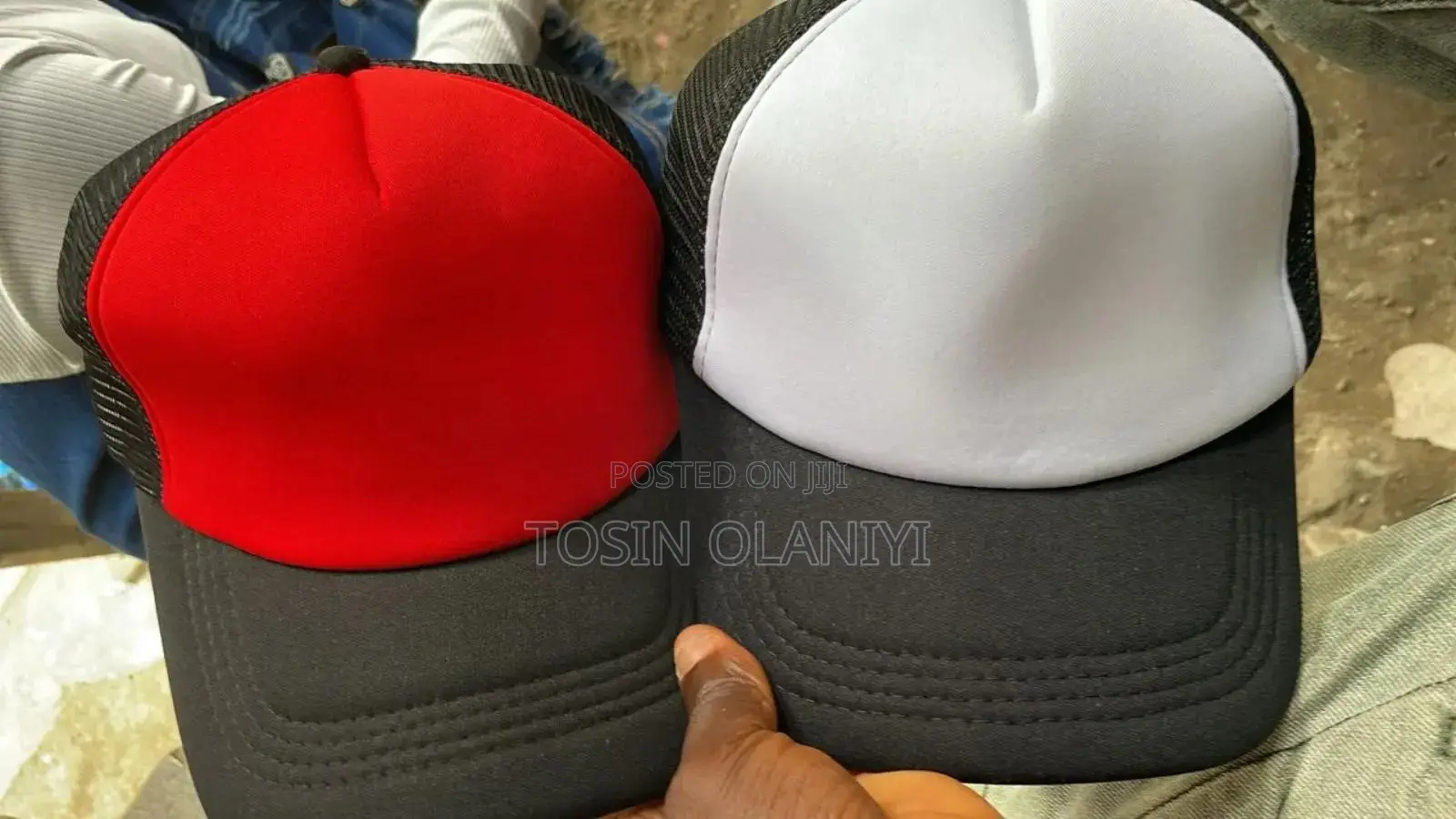 New Design Two Colour Mesh Face Cap