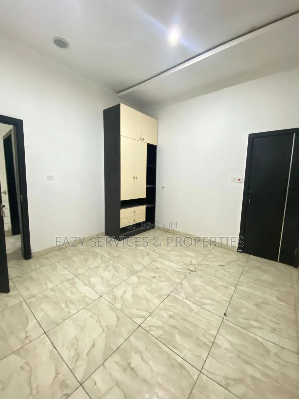 1bdrm Shared Apartment in Royal Pine Estate, Chevron for rent
