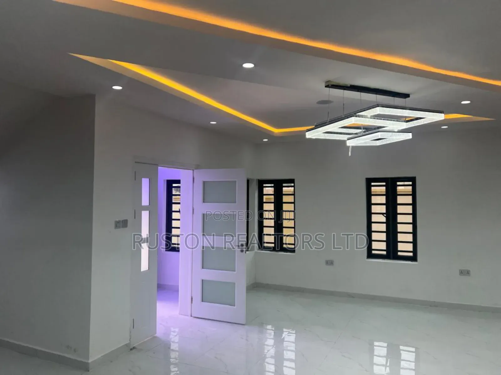 5bdrm House in Ibadan for sale