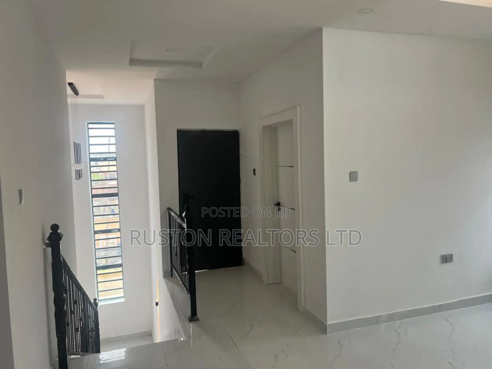 5bdrm House in Ibadan for sale