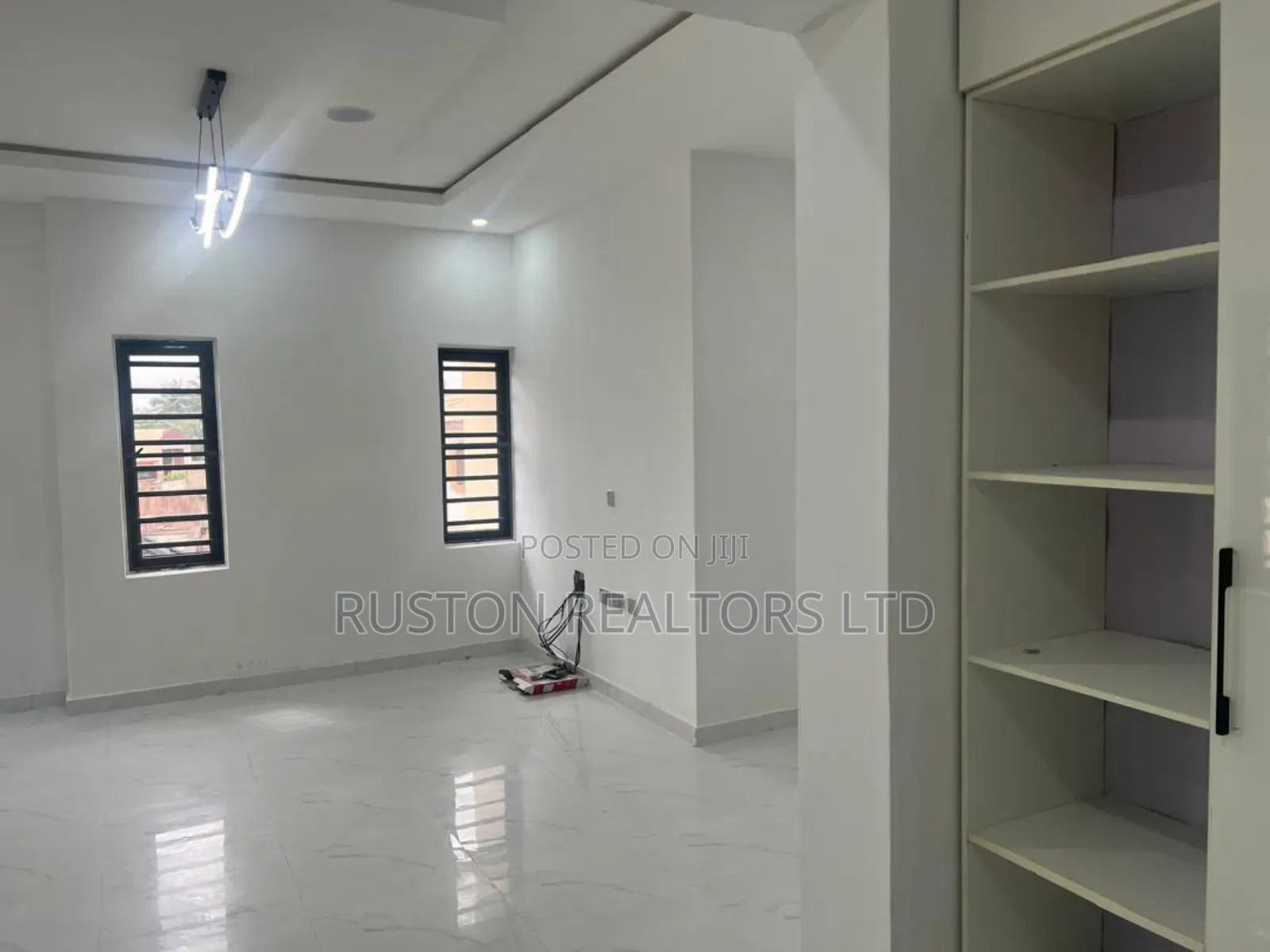 5bdrm House in Ibadan for sale