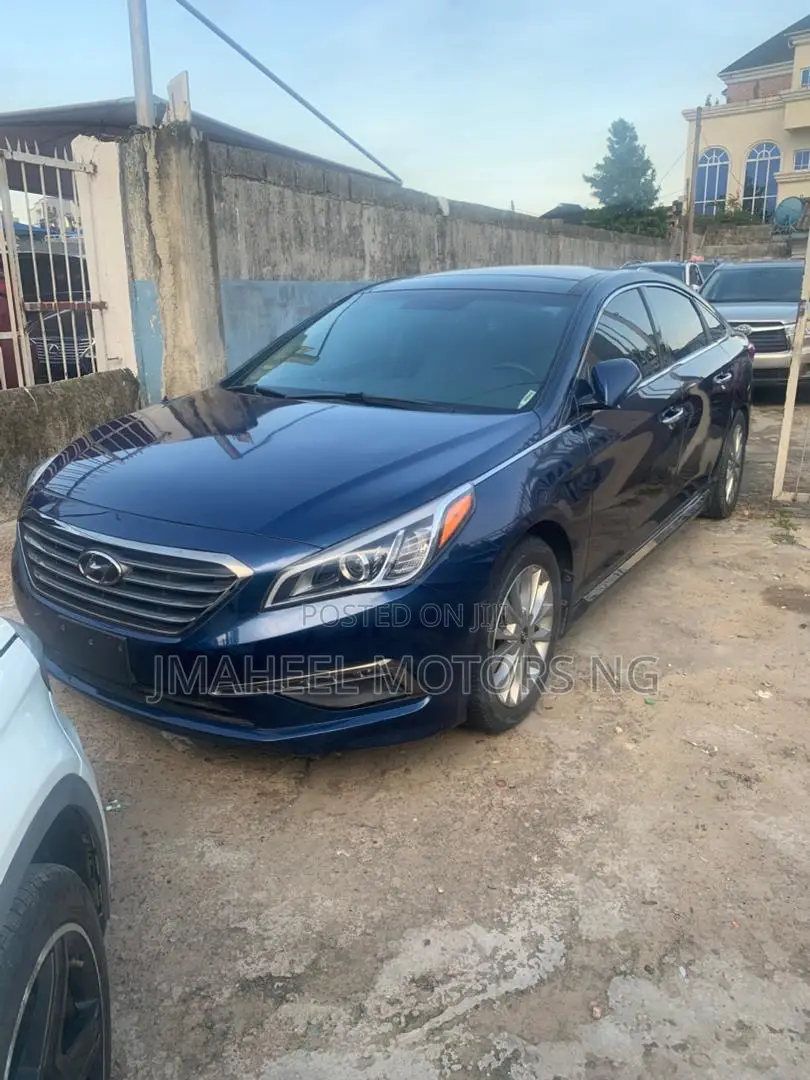 Hyundai Sonata Limited 4dr Sedan (2.4L 4cyl 6A) 2015 Blue