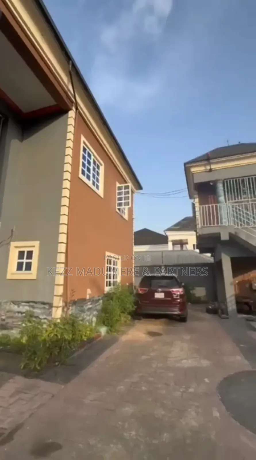 5bdrm Duplex in Nta Road Port for sale