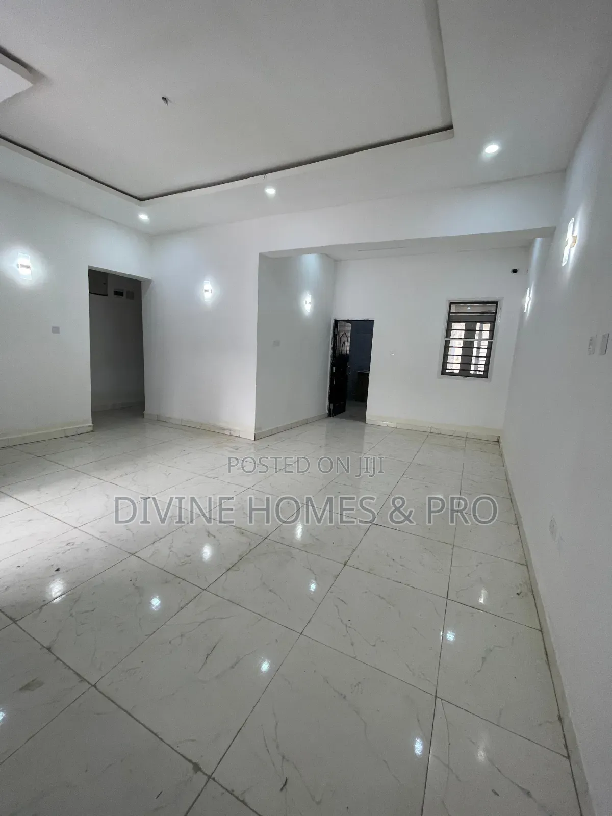 3bdrm Block of Flats in Wuye for rent