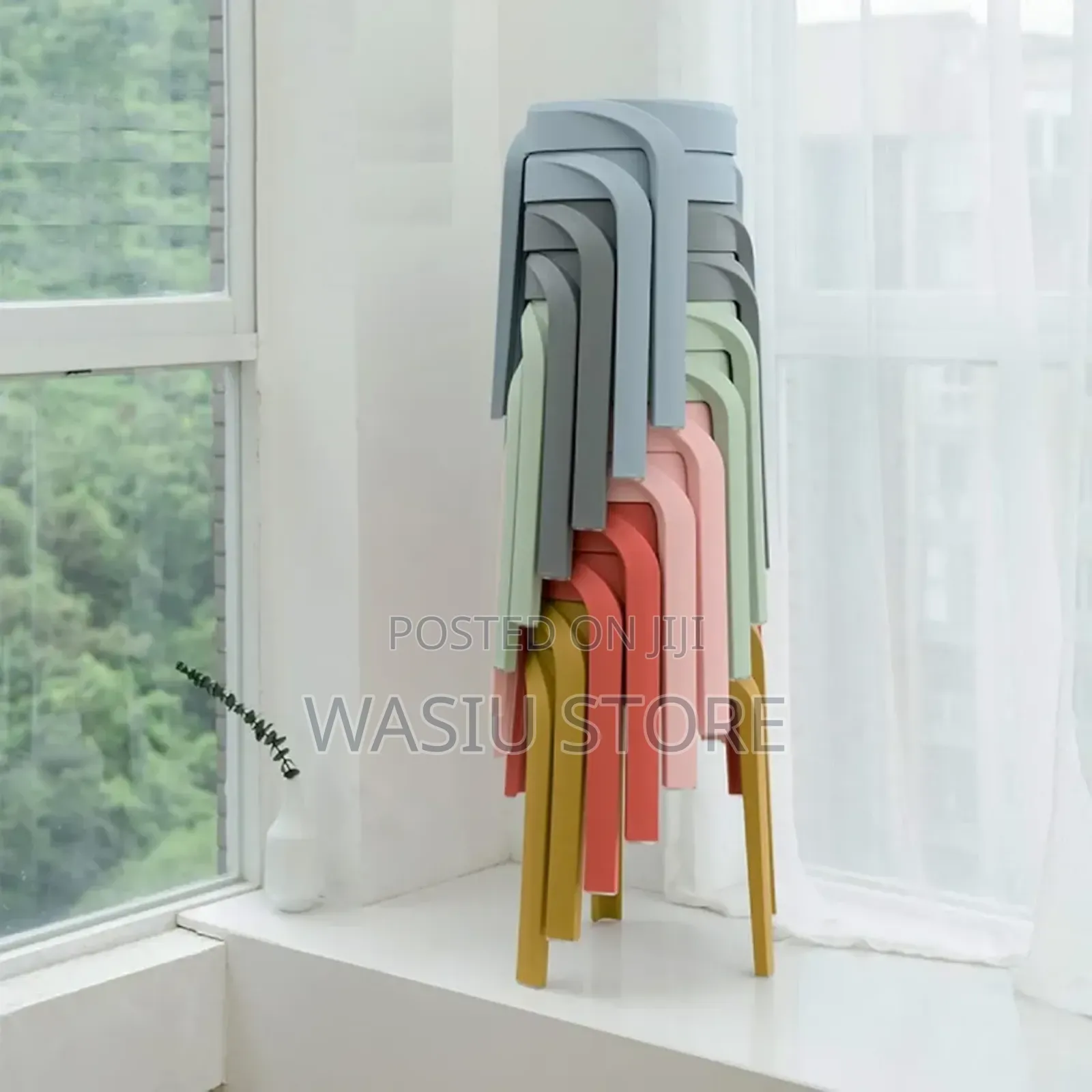 17.7 Inch Height Modern Plastic Stool