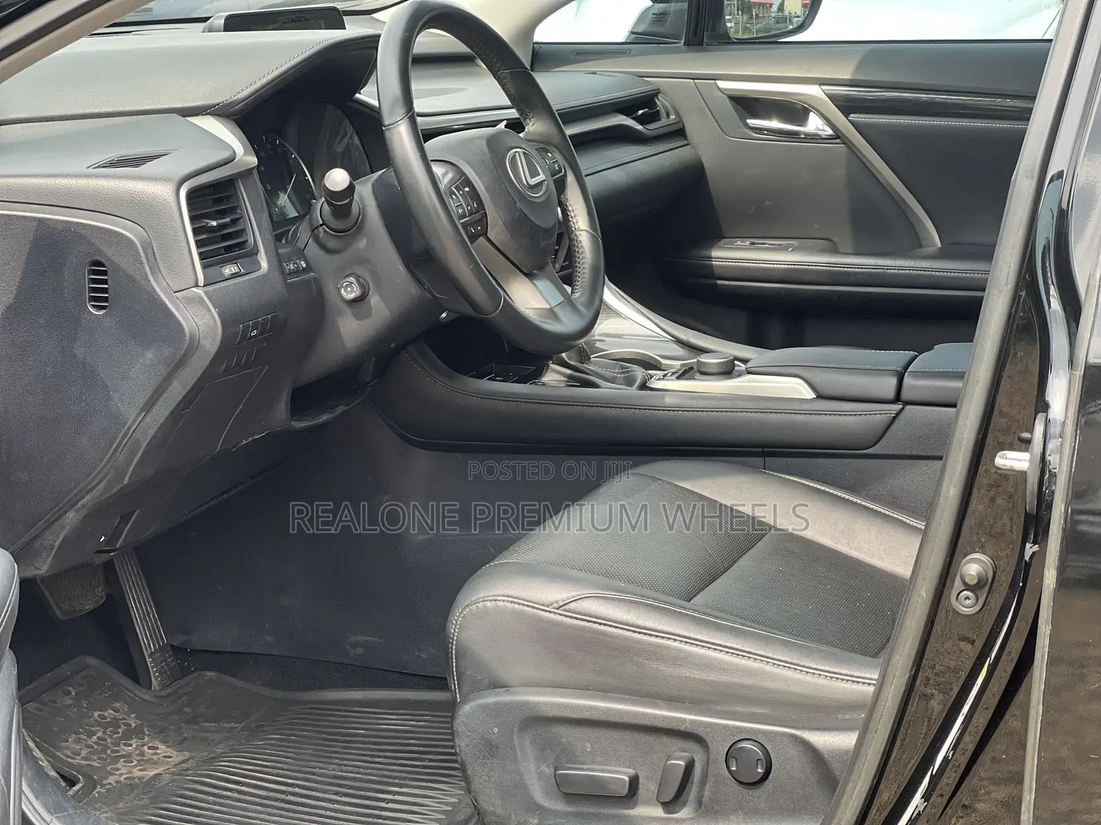 Lexus RX 350 FWD 2017 Black