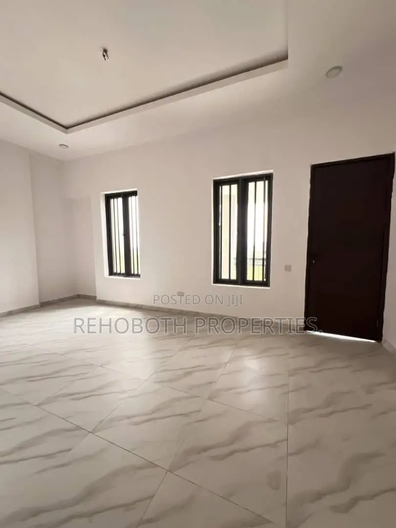 3bdrm Duplex in Plaintation More, Ibadan for sale