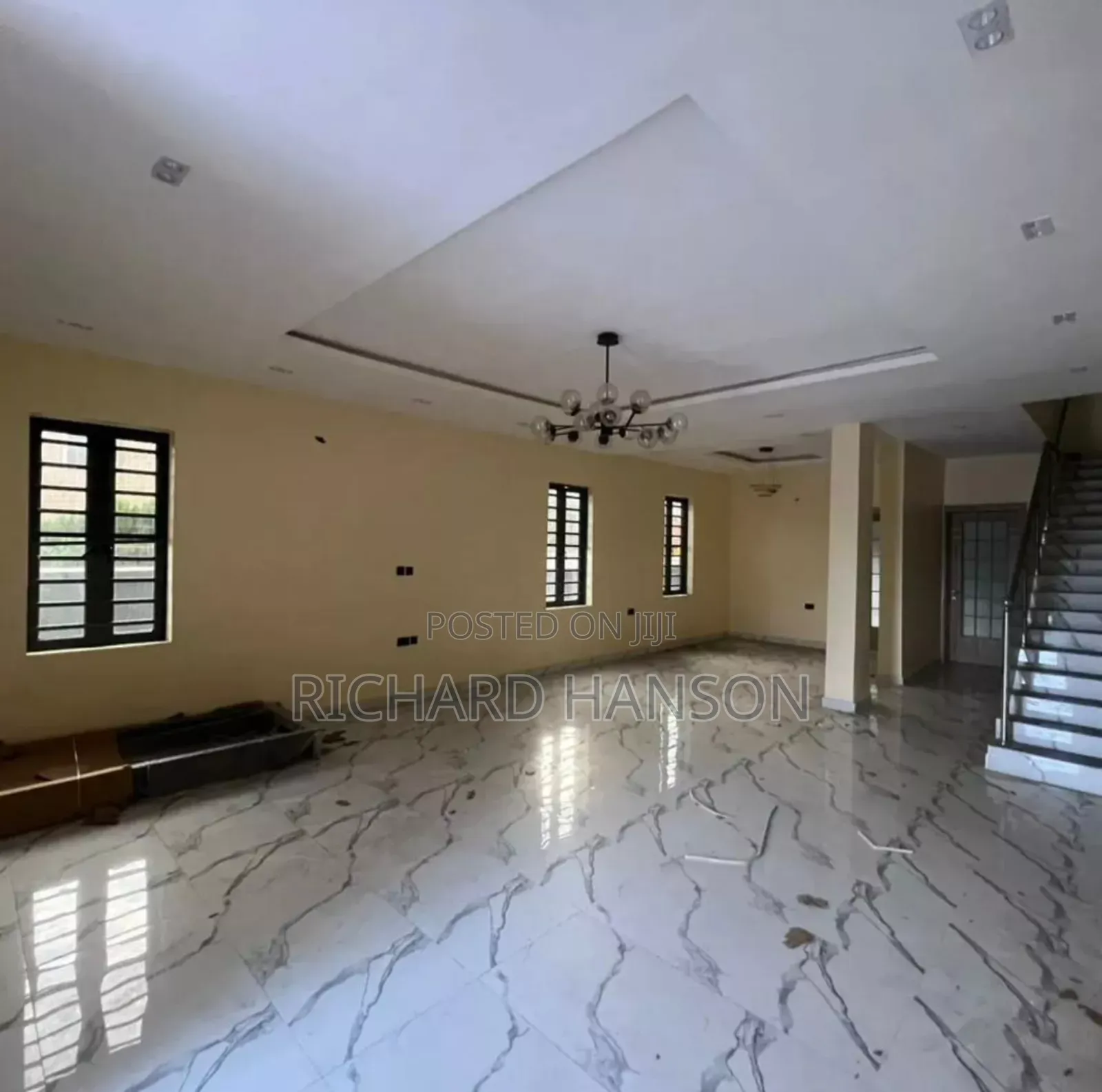 5bdrm Duplex in Inside Lekki Phase 1 for sale