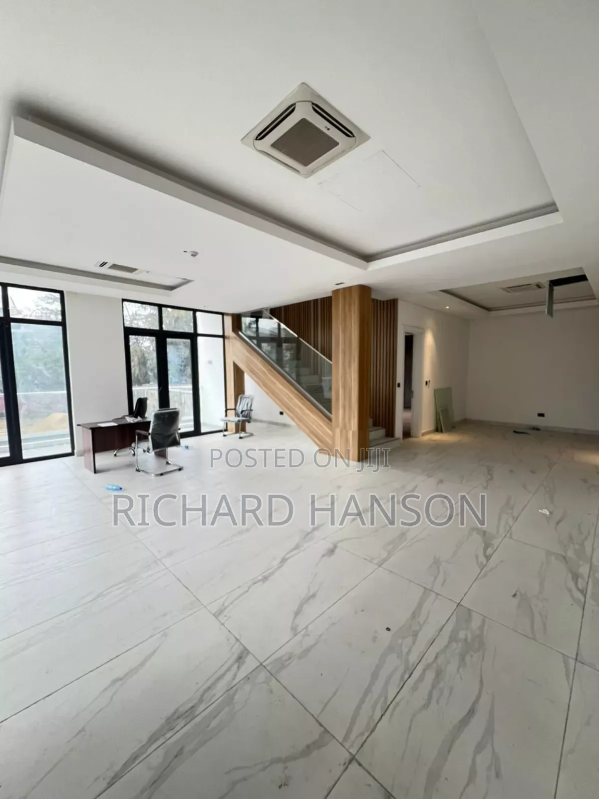 4bdrm Maisonette in Inside Banana Island for sale