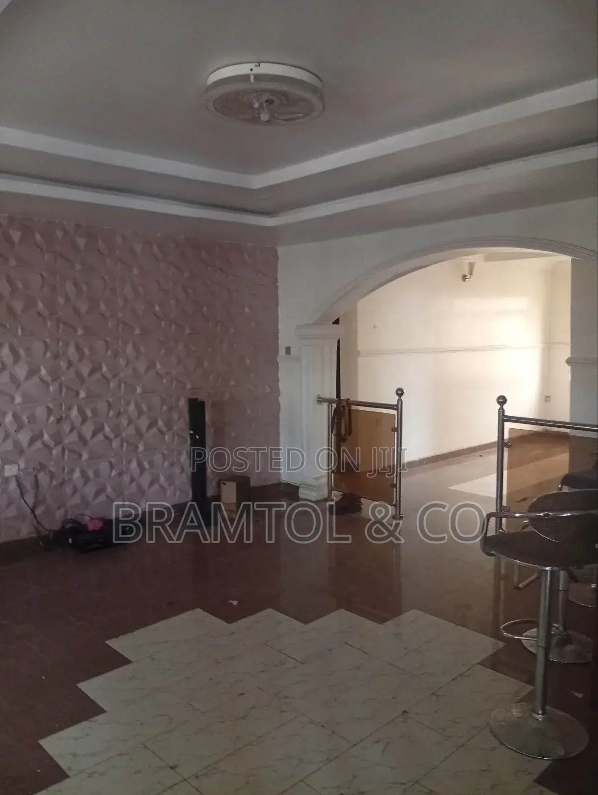 3bdrm Bungalow in Liberty Estate, FHA for rent