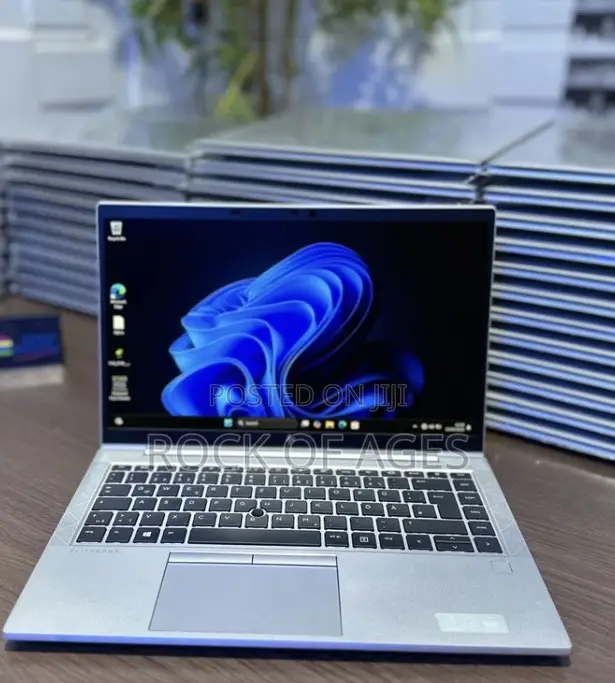 Laptop HP EliteBook 845 G7 16GB AMD Ryzen 5 SSD 256GB
