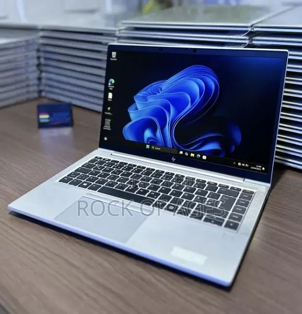 Laptop HP EliteBook 845 G7 16GB AMD Ryzen 5 SSD 256GB