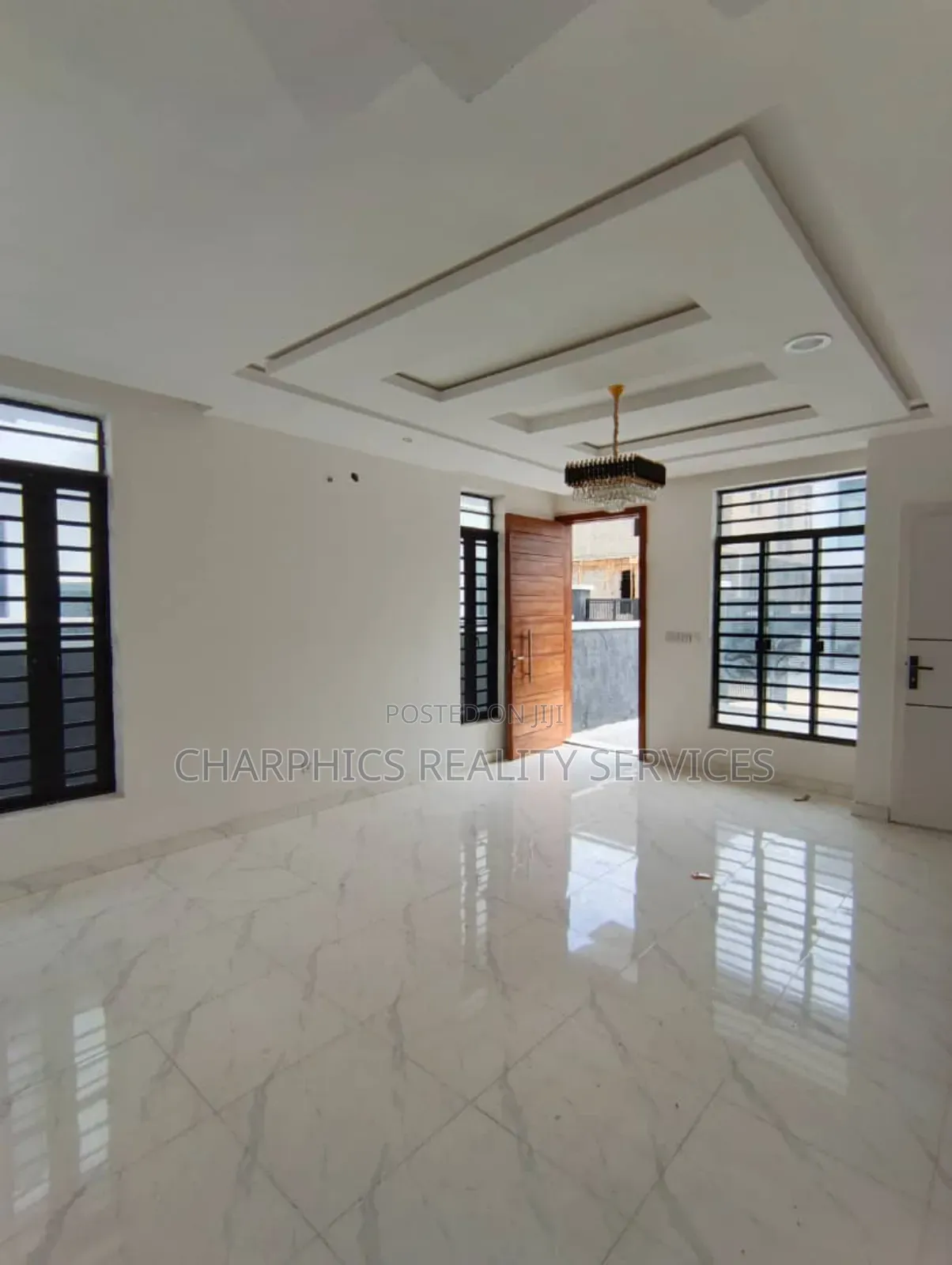 4bdrm Duplex in Ikota for rent