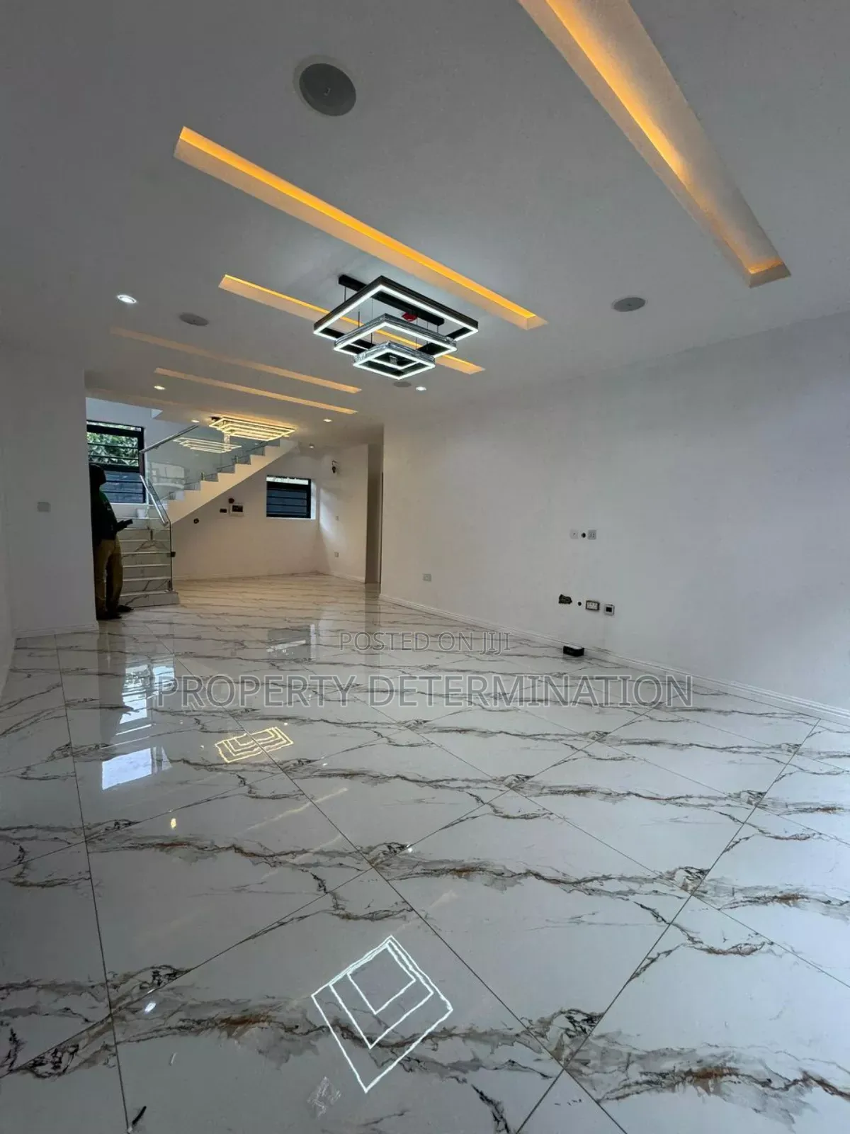 5bdrm Duplex in Omole Estate Phase 2 for sale