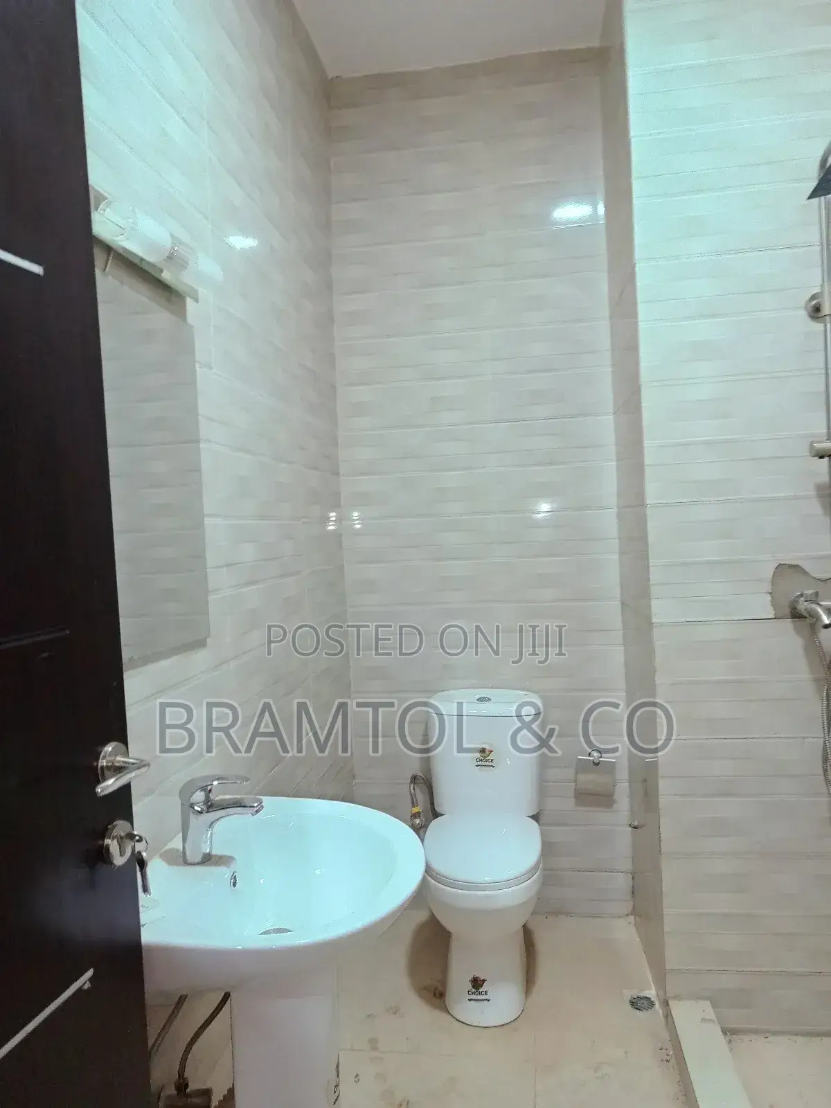 Furnished 2bdrm Block of Flats in Enl, Guzape District for rent