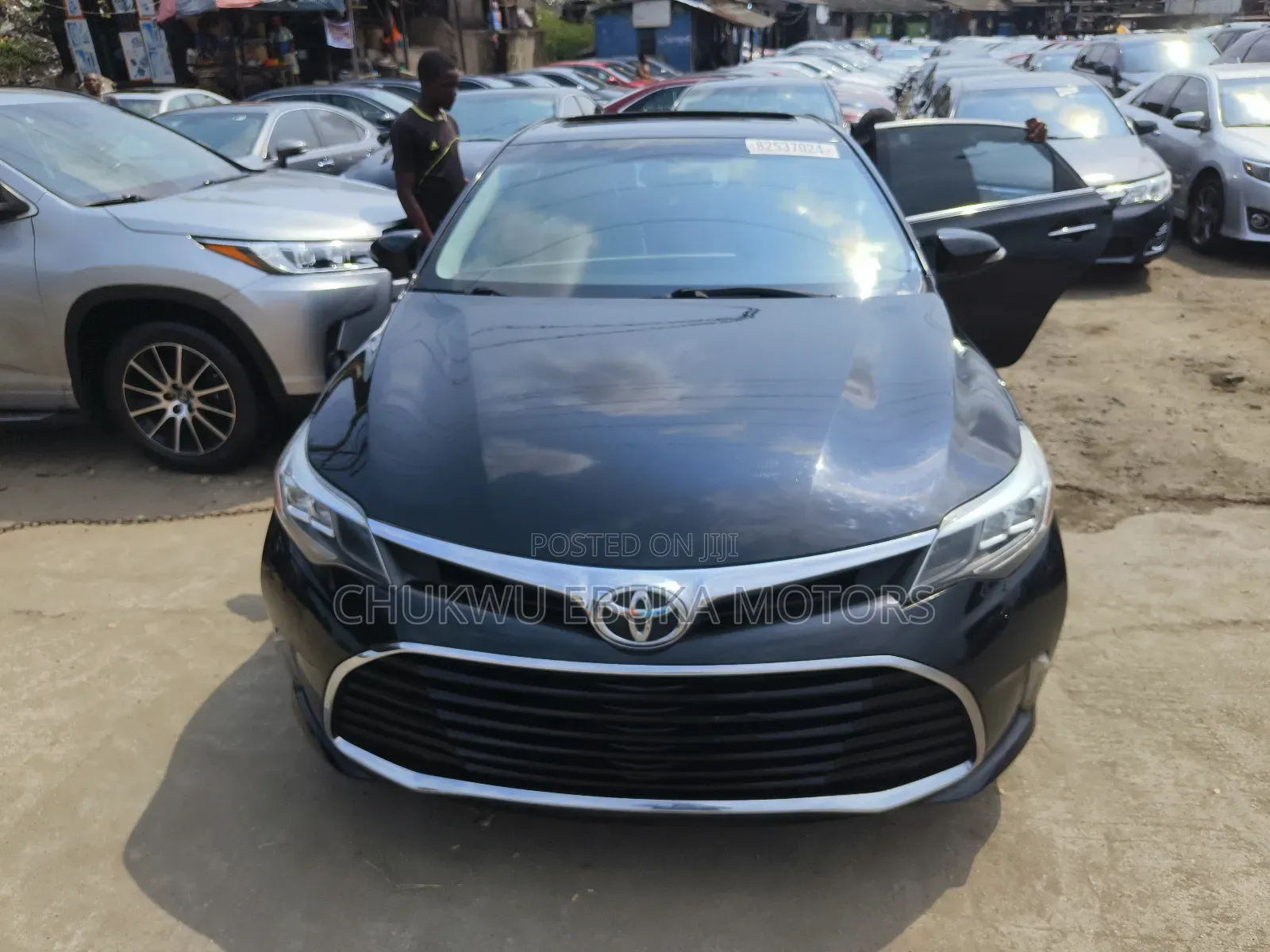 Toyota Avalon Limited FWD Sedan (3.6L 6cyl 6A) 2016 Black