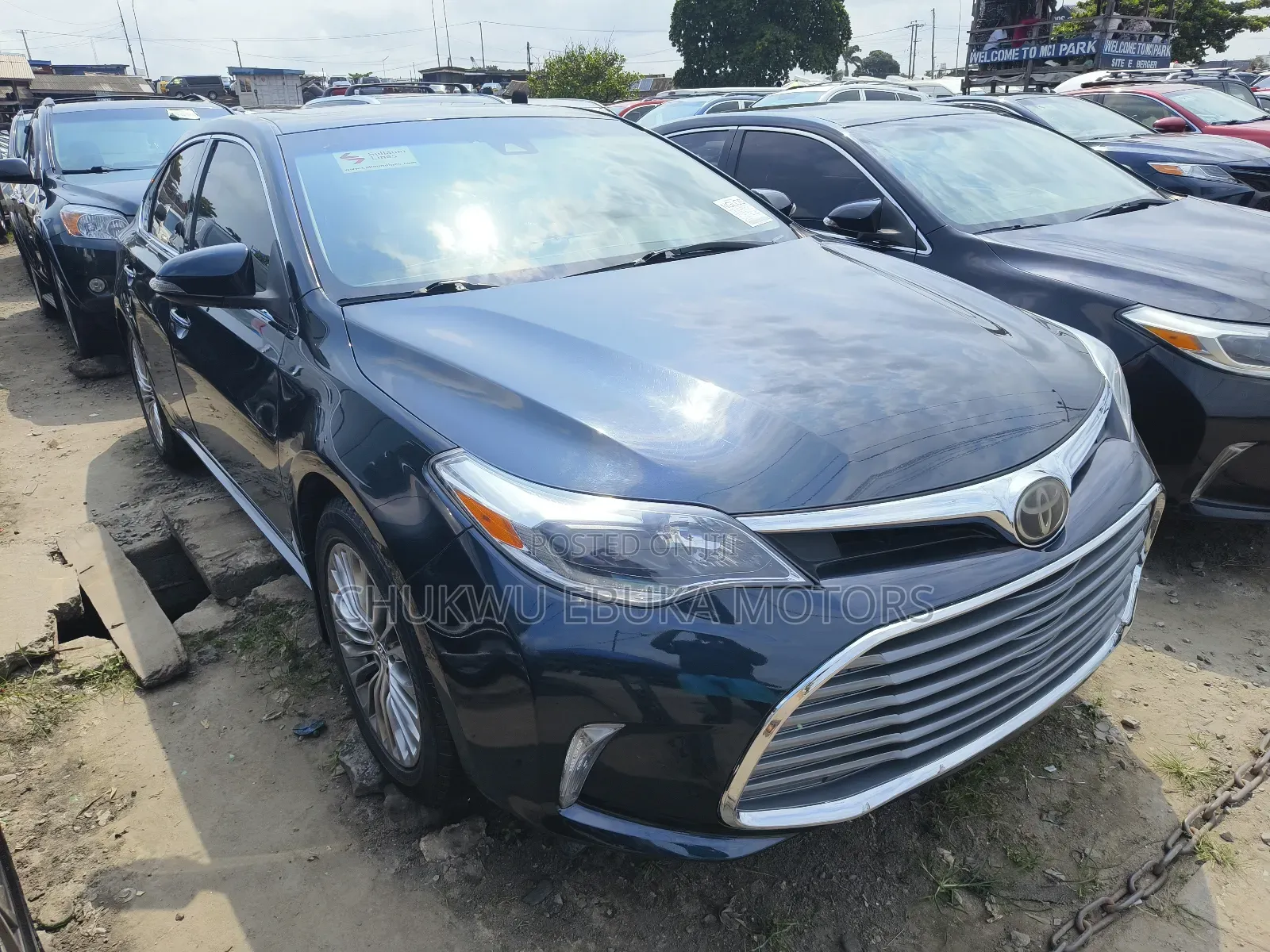 Toyota Avalon Touring (3.5L 6cyl 6A) 2018 Blue