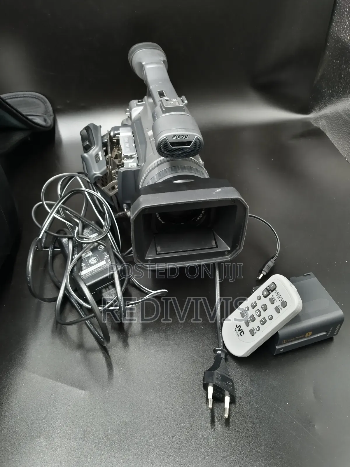 Sony HDR-Fx7e HDV Camcoder - 3cmos, 20× G-Lens, Hdmi/Firewire (Full Ki