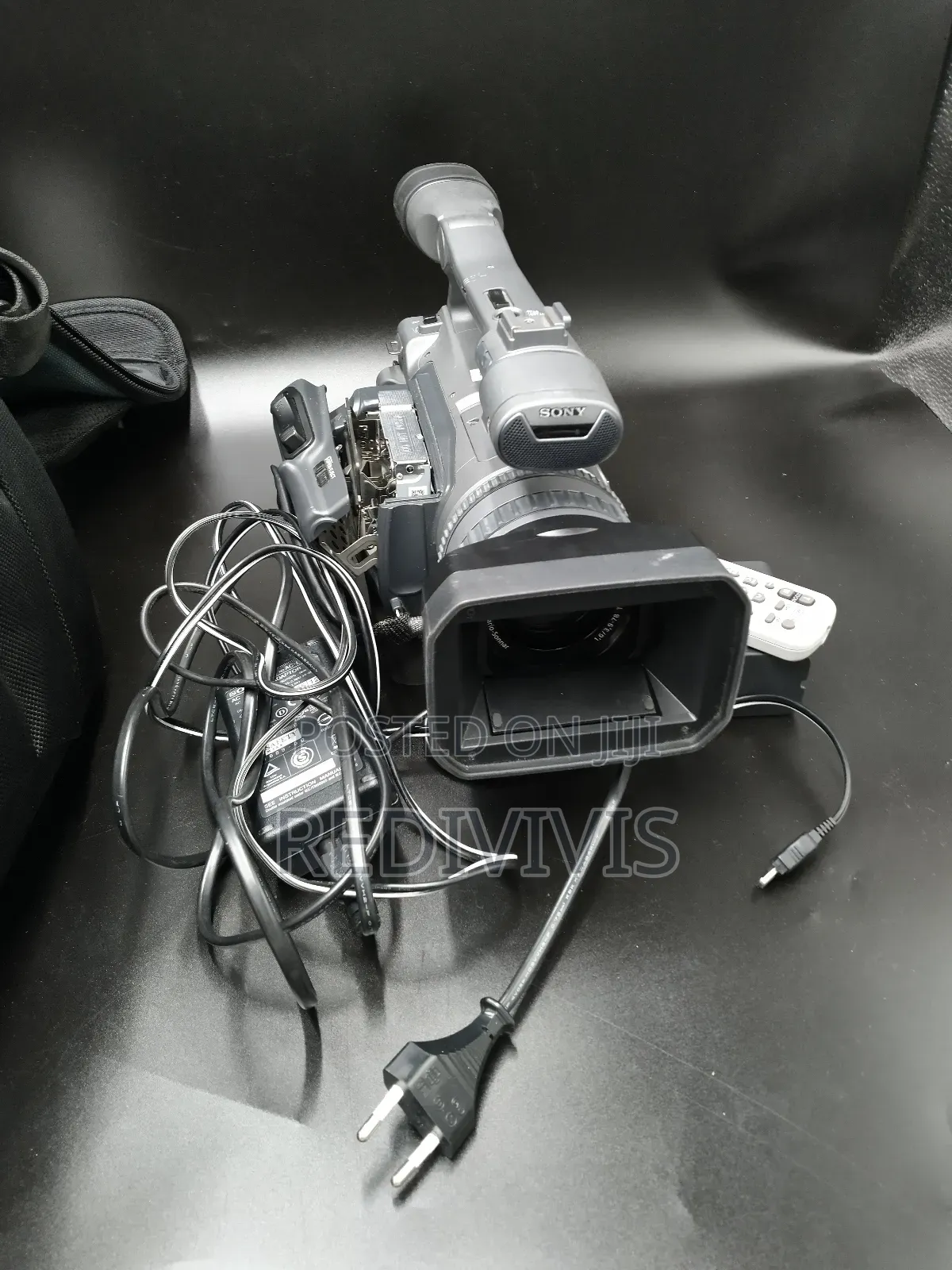 Sony HDR-Fx7e HDV Camcoder - 3cmos, 20× G-Lens, Hdmi/Firewire (Full Ki