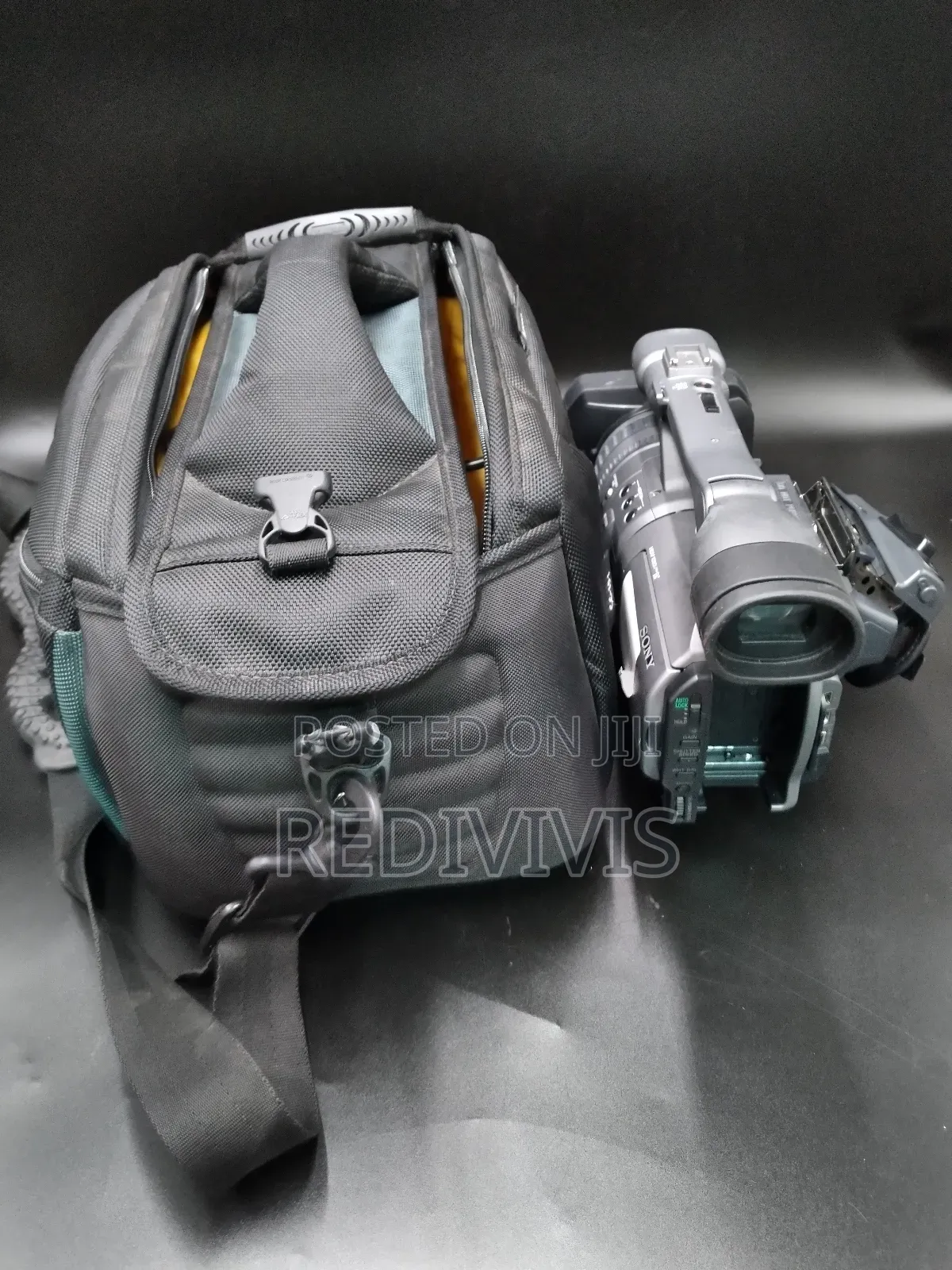 Sony HDR-Fx7e HDV Camcoder - 3cmos, 20× G-Lens, Hdmi/Firewire (Full Ki