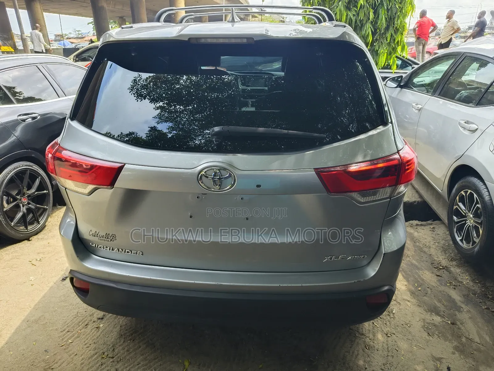 Toyota Highlander XLE 2019 Silver