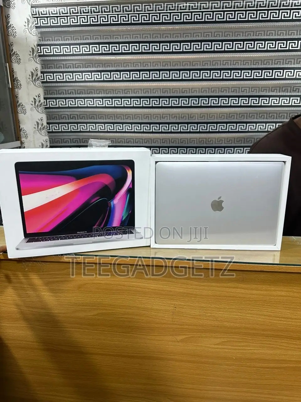 Laptop Apple MacBook Pro 2020 M1 8GB Apple M1 SSD 256GB
