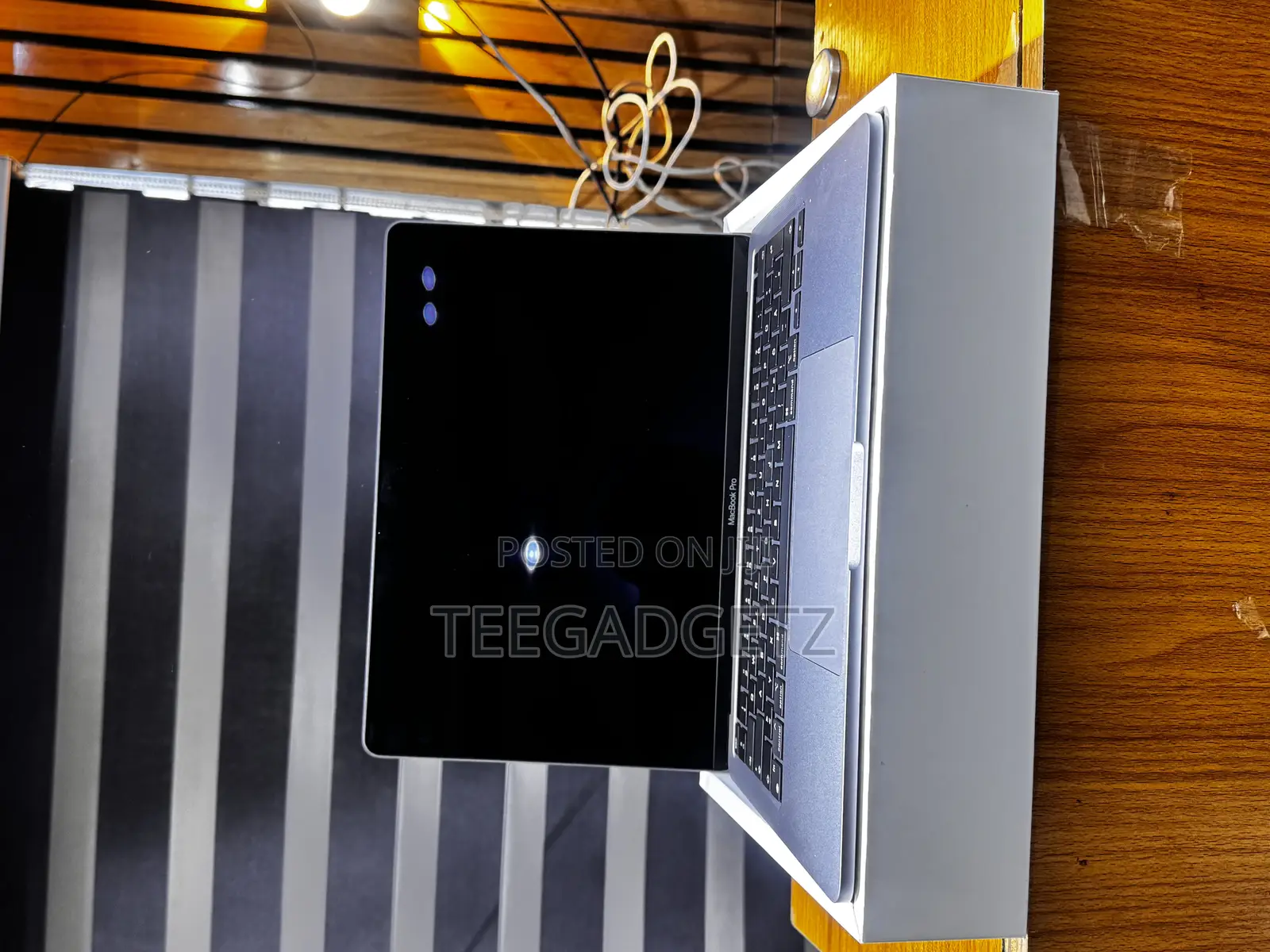 Laptop Apple MacBook Pro 2020 M1 8GB Apple M1 SSD 256GB