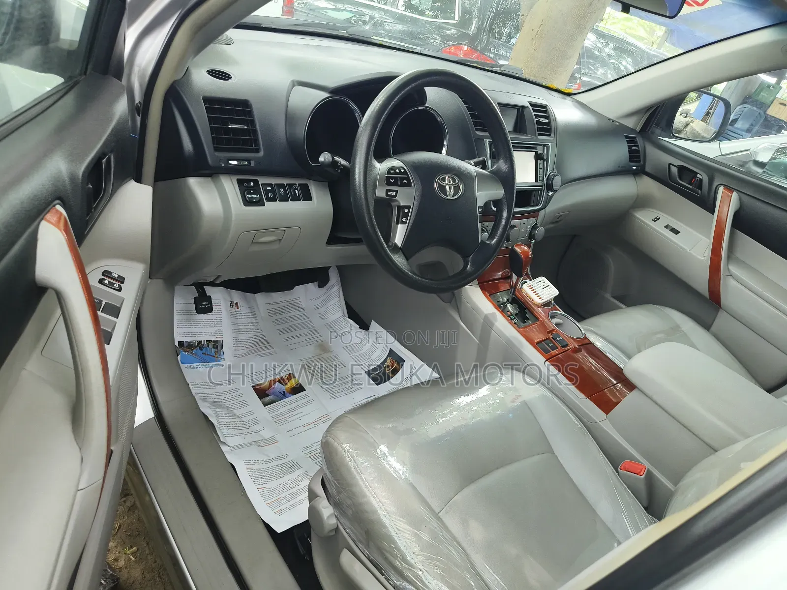 Toyota Highlander Limited 3.5L 2WD 2013 Silver