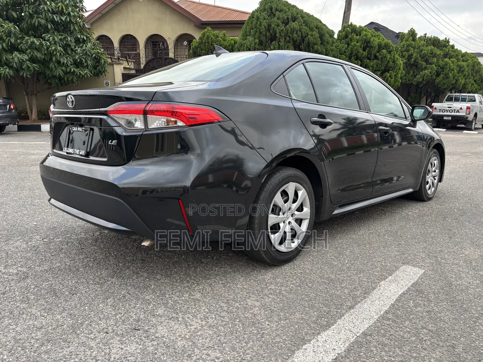 Toyota Corolla LE 2020 Black
