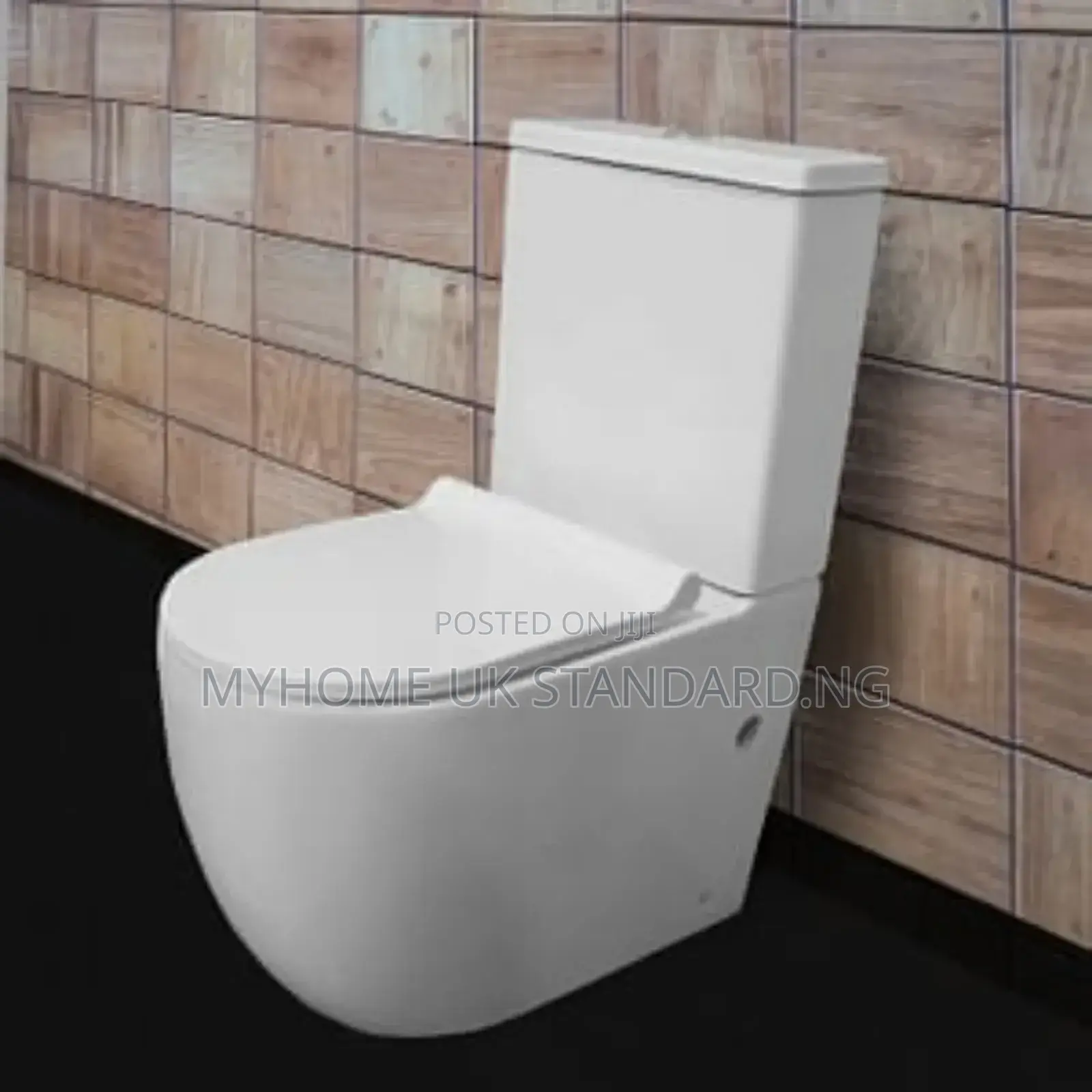 Executive Water Closet With Basin and Pedestria.Mi65