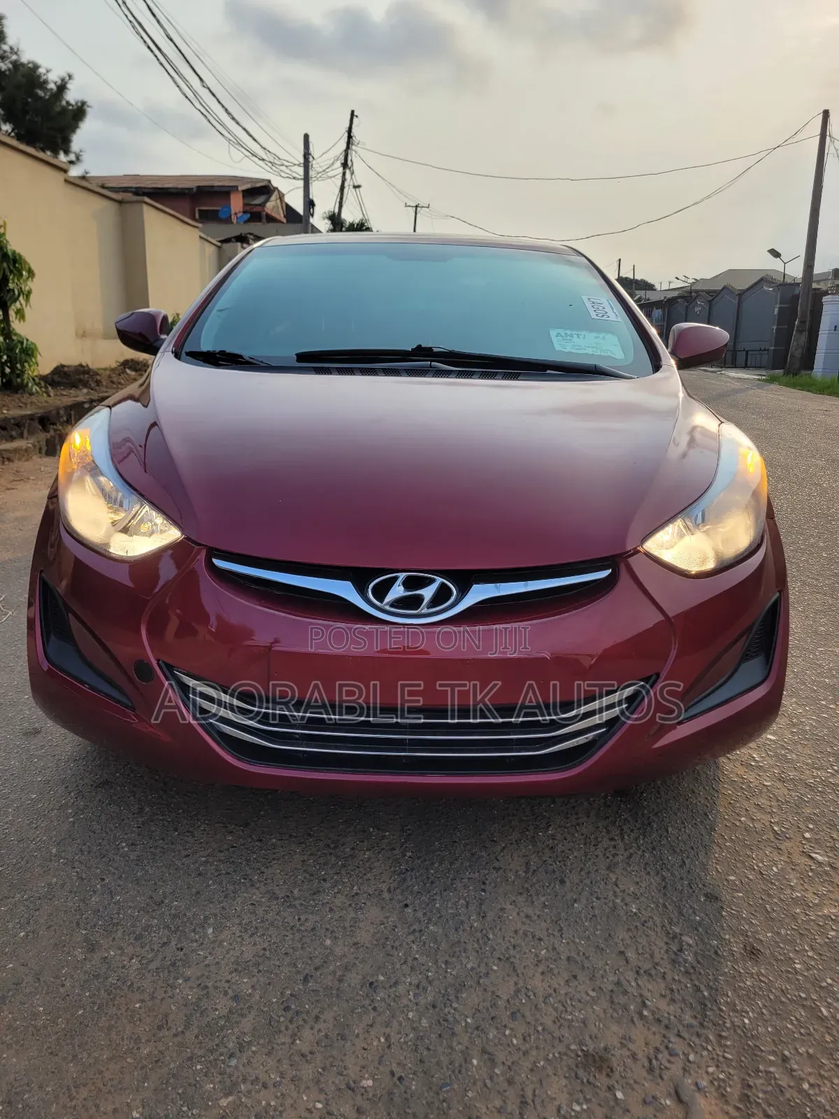 Hyundai Elantra SE Sedan FWD (1.8L 4cyl 6A) 2016 Red
