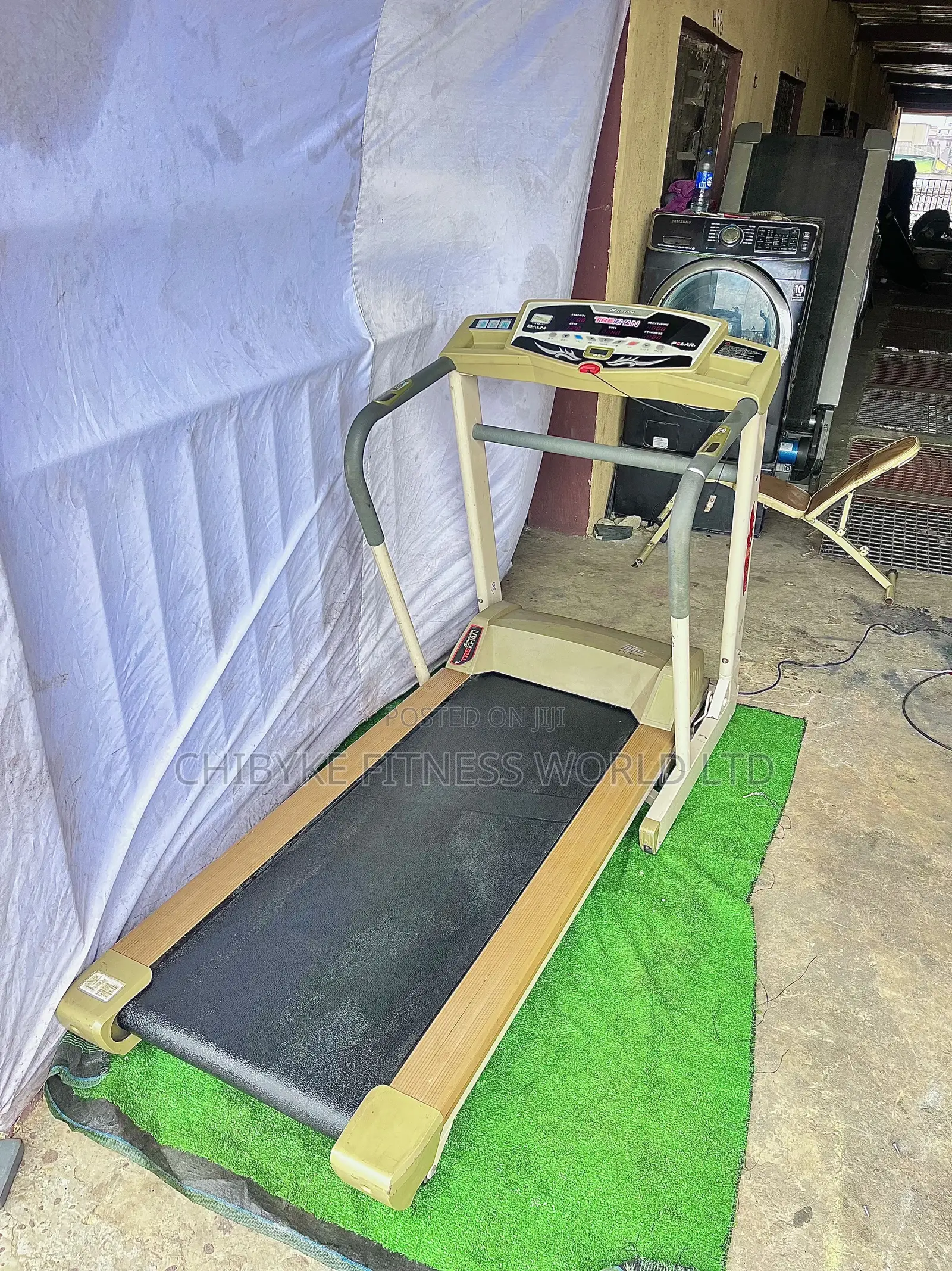 5hp Commercial Sologium Treadmill