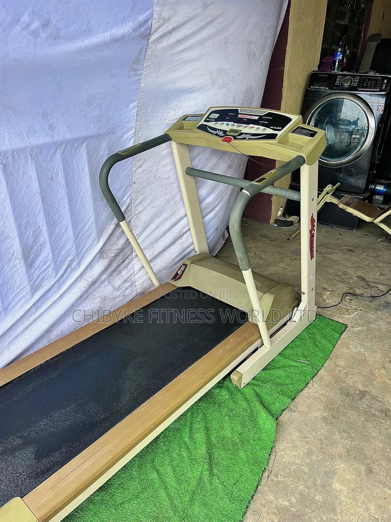 5hp Commercial Sologium Treadmill
