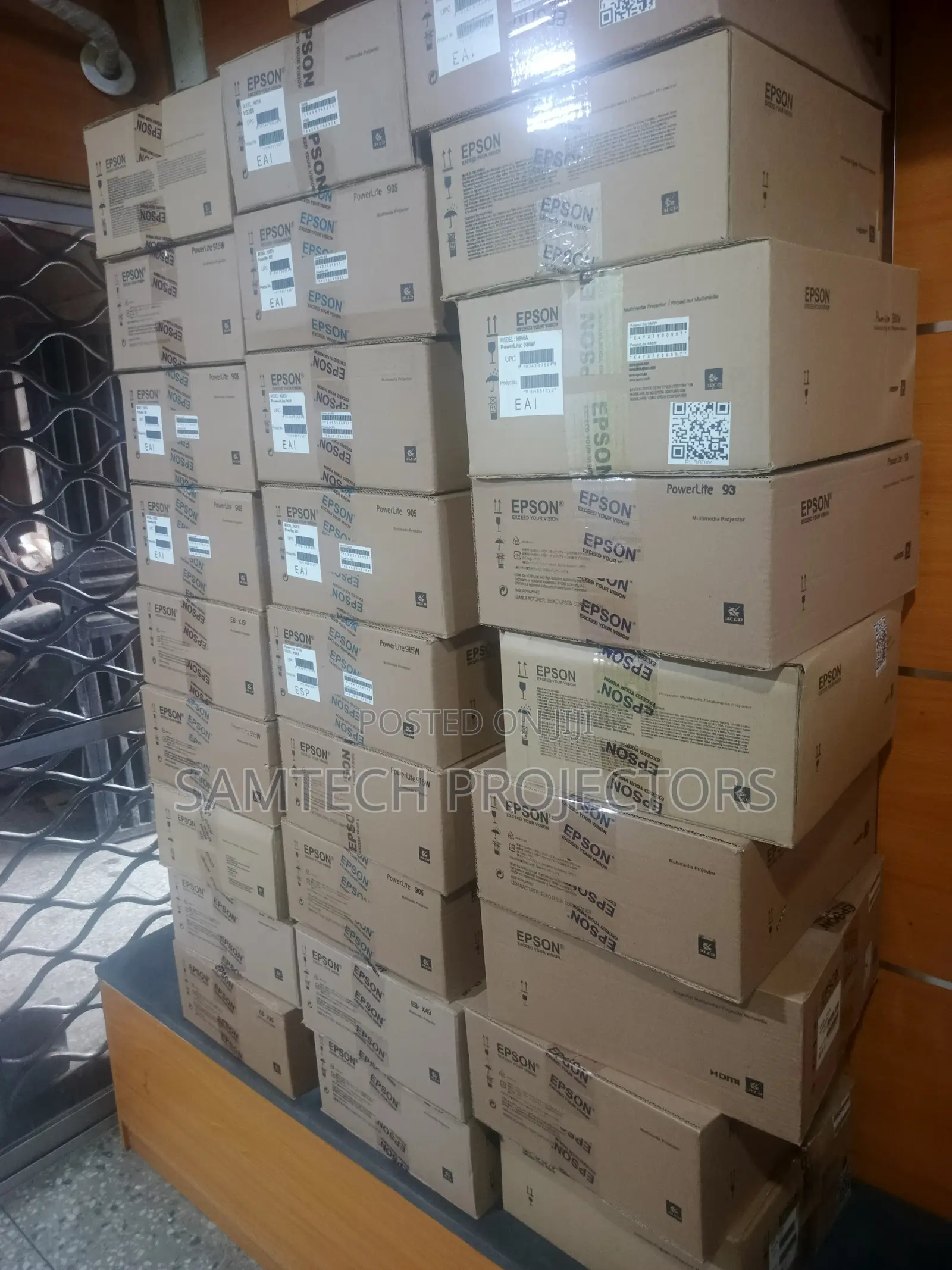 All Type Of Projector Epson,Optoma,Acer,Nec,Dell,Infocus Etc